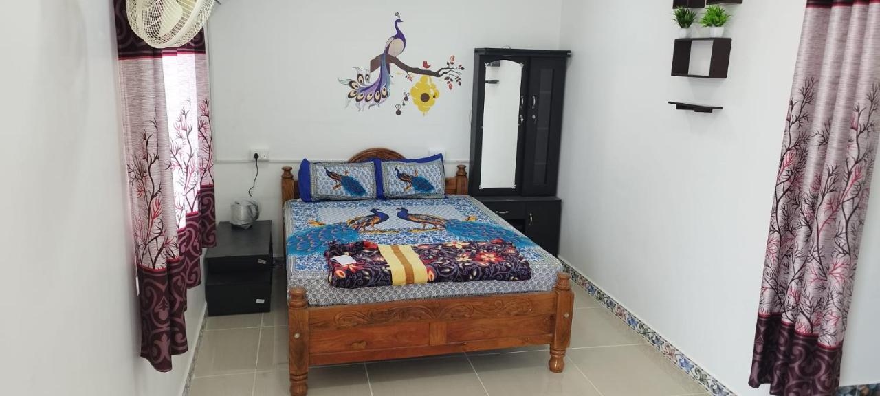Kavieya Residency Hotell Pūrnānkuppam Exteriör bild