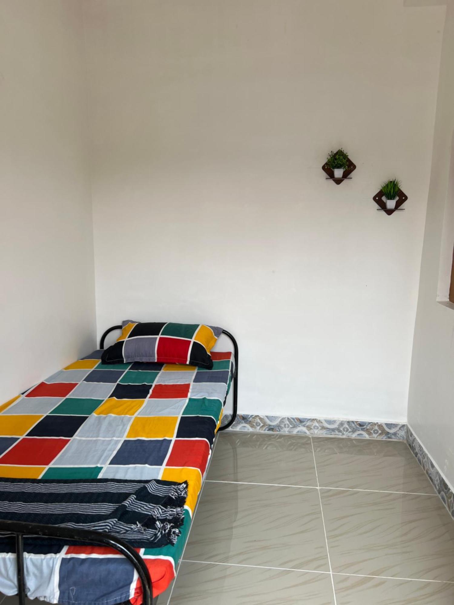 Kavieya Residency Hotell Pūrnānkuppam Exteriör bild