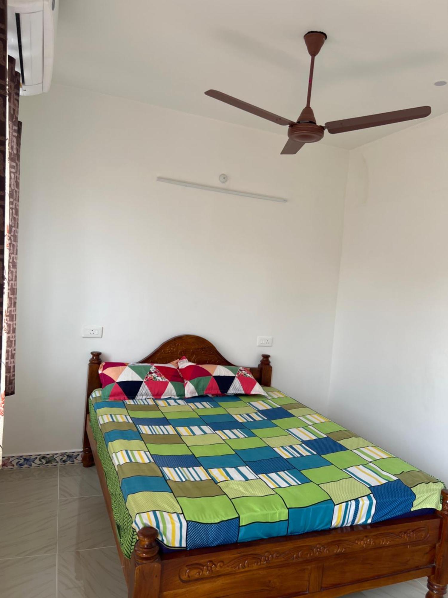 Kavieya Residency Hotell Pūrnānkuppam Exteriör bild